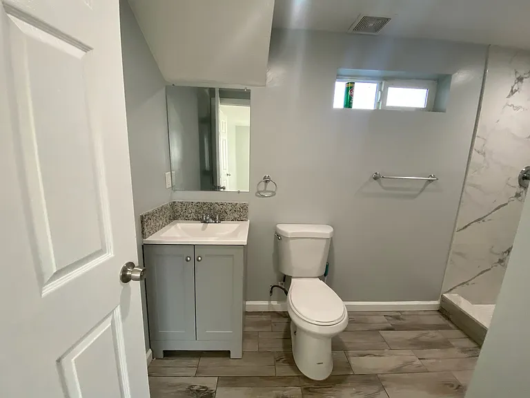 303 El Tejon Ave #A — Photo 10