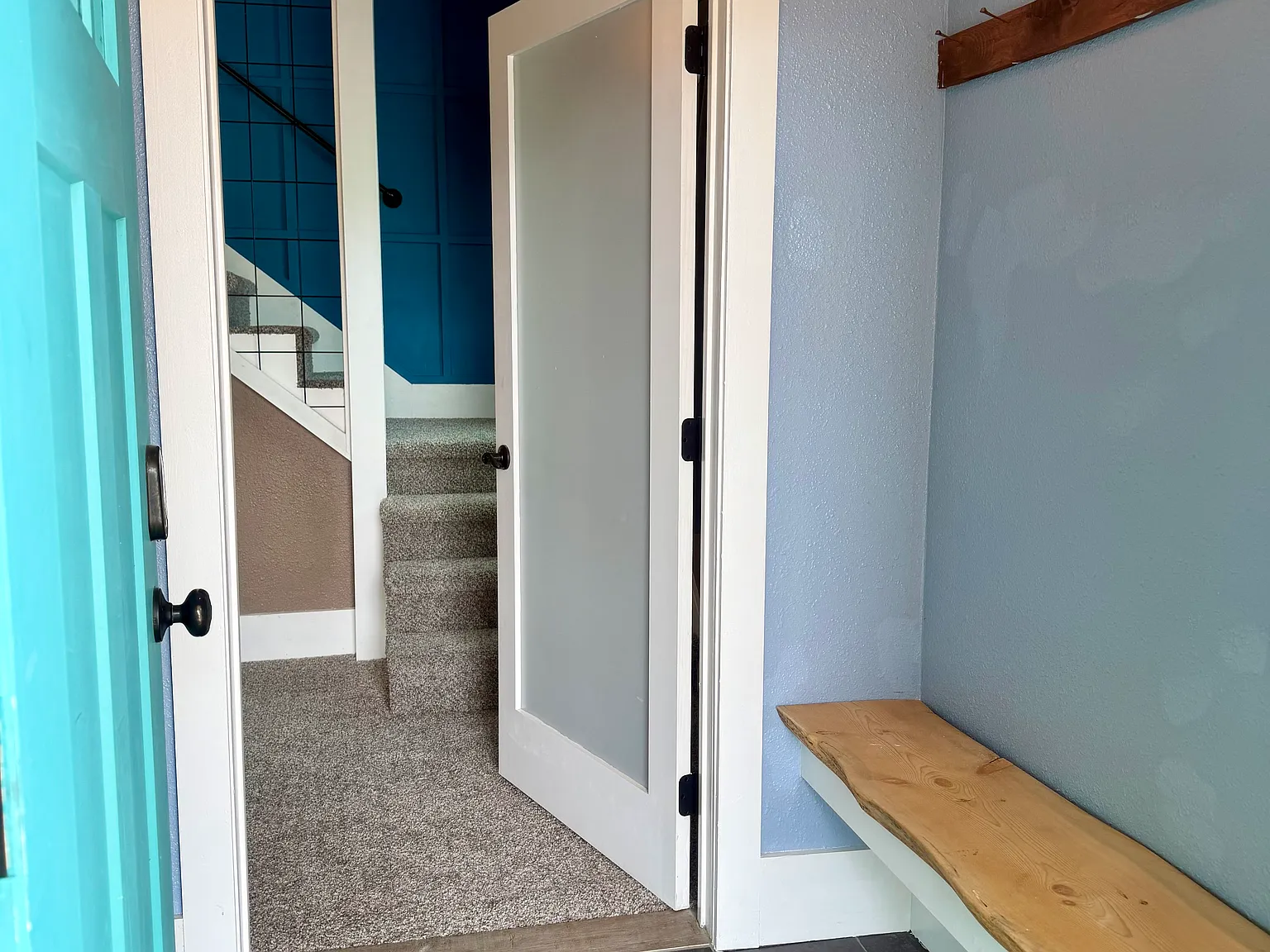 3 bed, 1996 sqft, $3,250 — Photo 2