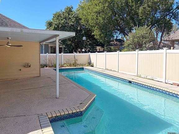 3rd image of 18116 Lake Indigo Dr