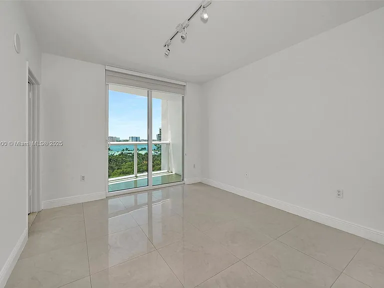 3001 Turnberry Way #1831 — Photo 5
