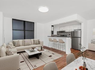 581 Academy St APT Gle, New York, NY 10034