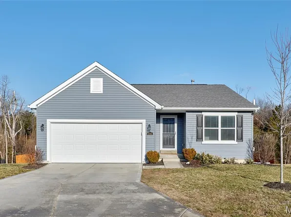 2144 Henley Woods Dr, Arnold, MO 63010