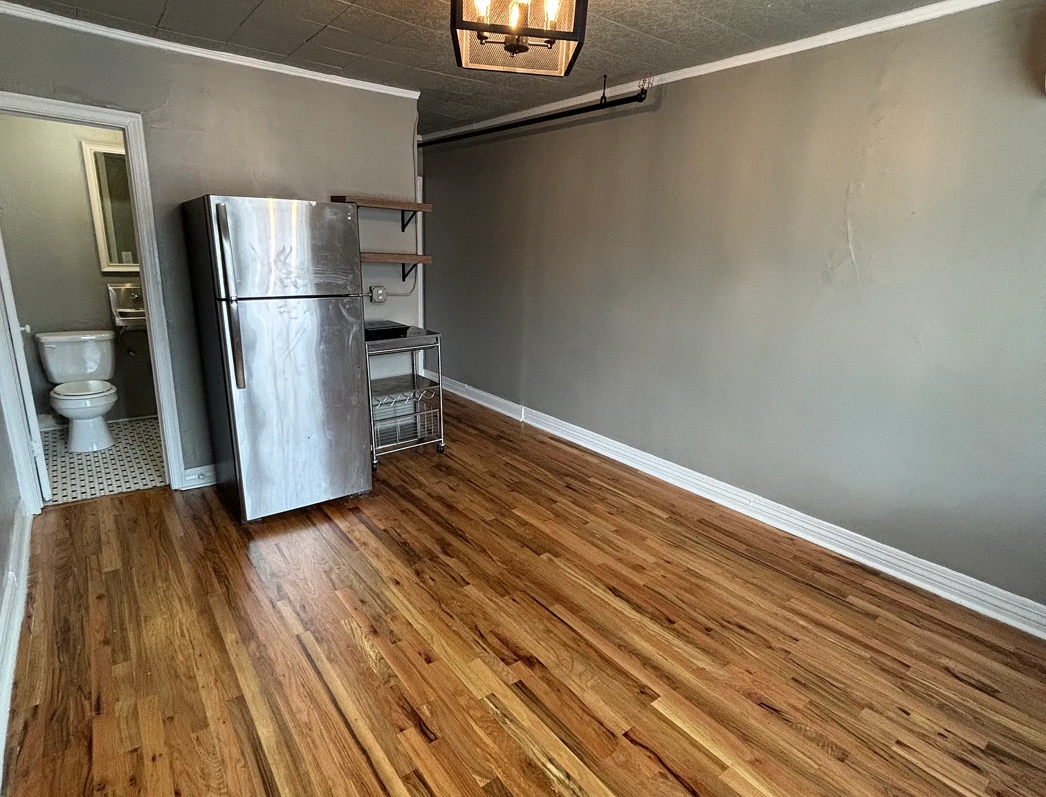 Studio, 250 sqft, $655 — Photo 4