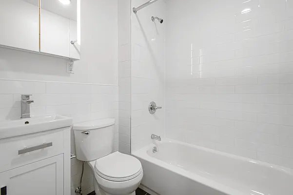 Rented by Ankor Management | media 7