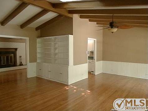 4th image of 204 Wisteria Dr