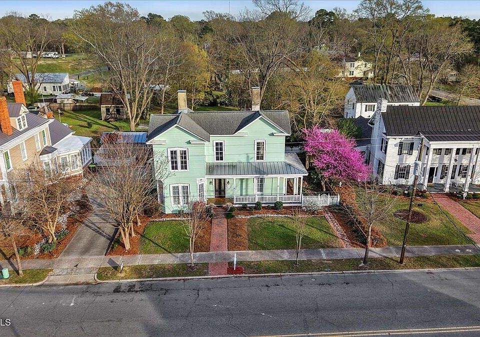 13th image of this home