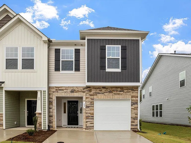 74 Amaryllis Ln — Photo 1