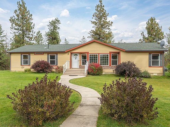 2nd image of 2405 N Chris Ln