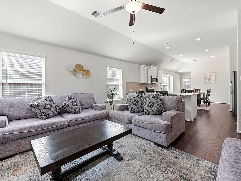 26006 Windy Prairie Ct — Photo 8