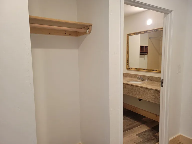 Ski Town Apartments — Photo 27