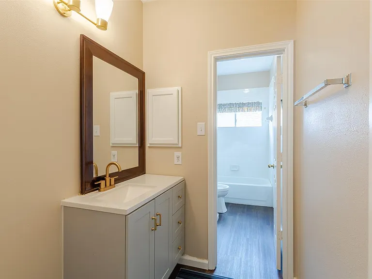 12214 Meadow Lane Ct — Photo 33