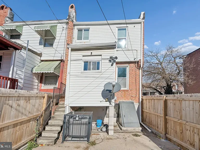 3343 Ravenwood Ave — Photo 15