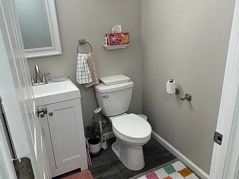 599 N Main St #2 — Photo 9