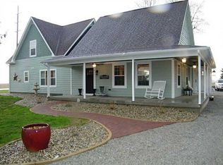 880 W 206th St, Sheridan, IN 46069