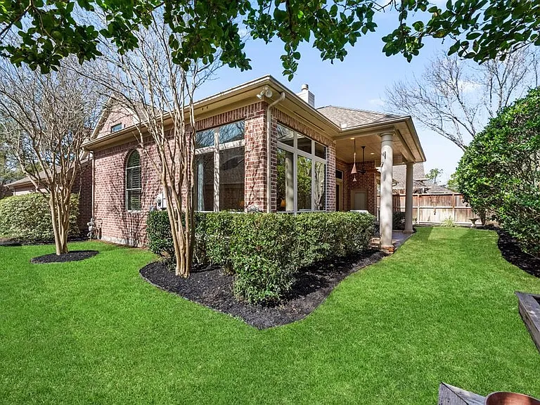 24106 Laureumont Ct — Photo 27