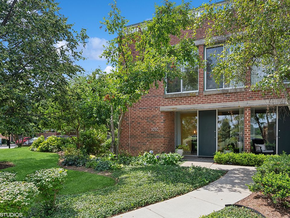1st image of 1010 Arbor Ln