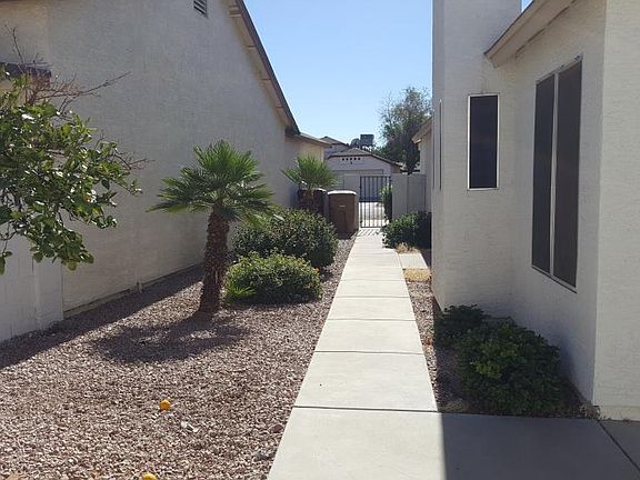 2nd image of 8762 W Greenbrian Dr
