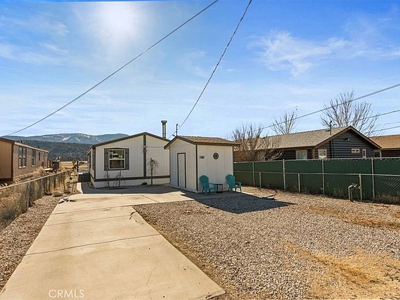 5th image of 45935 Parkway Dr