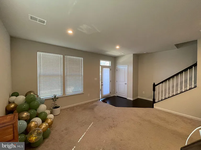 22264 Foundation Dr — Photo 5