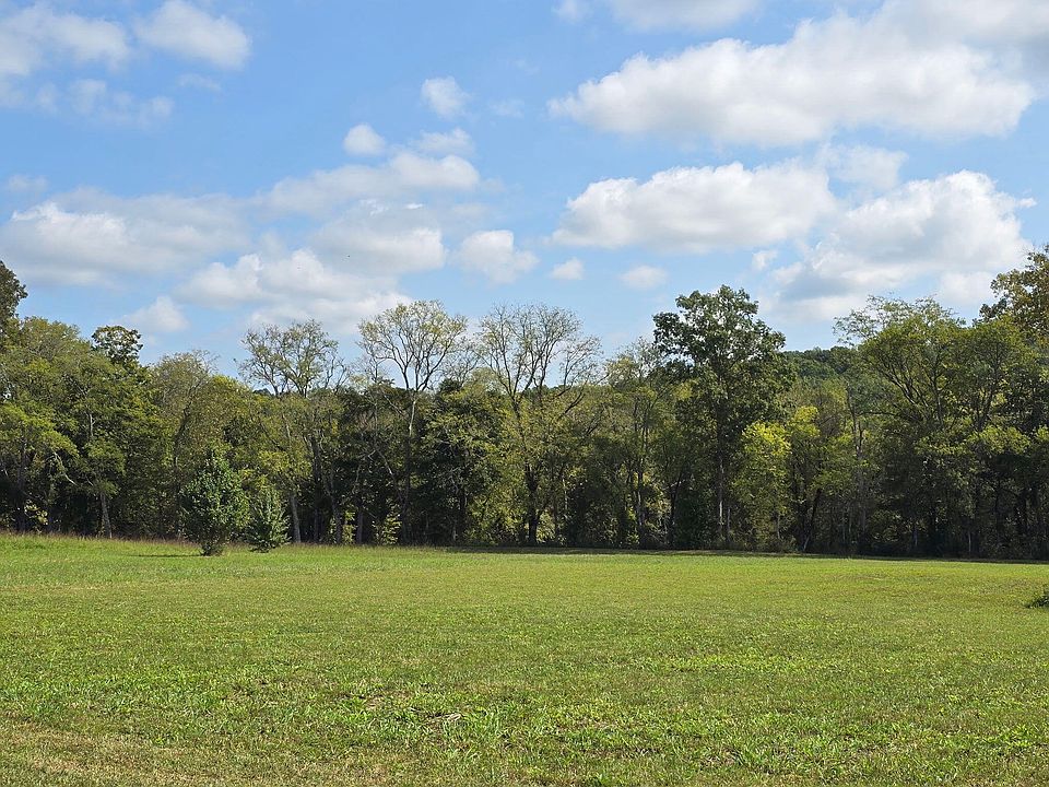 1st image of 65 River Ridge Dr