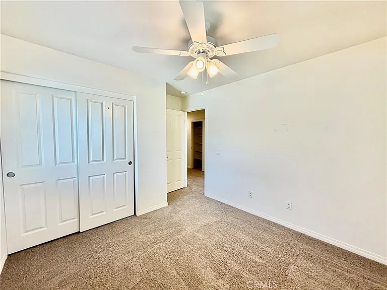38129 Turning Leaf Ct — Photo 46