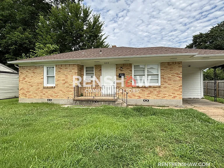 828 Harvey Cv — Photo 21