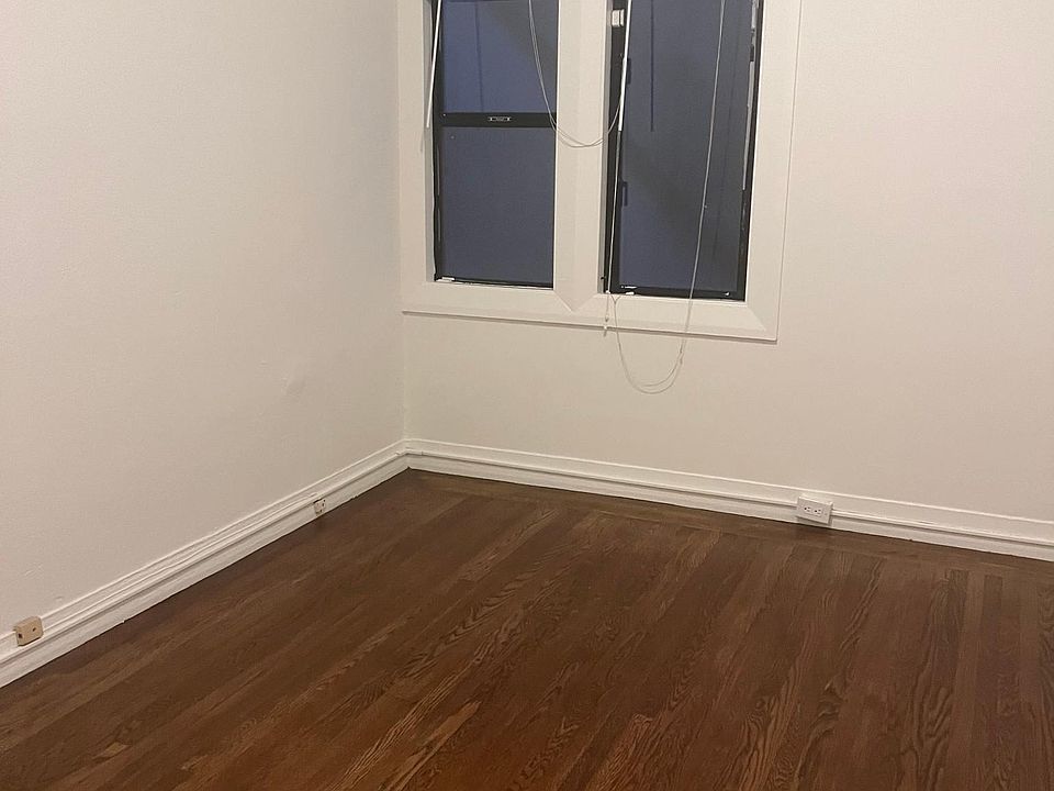2nd image of 152 N Ellsworth Ave