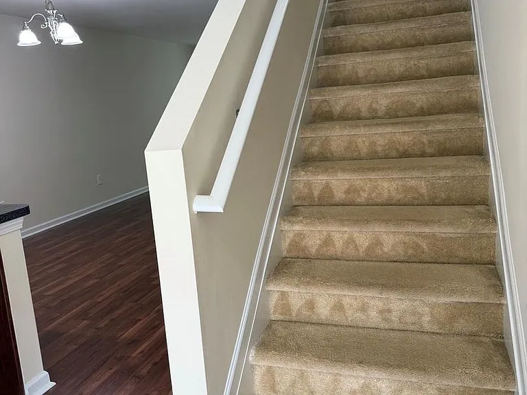 8527 Quarton Dr — Photo 11