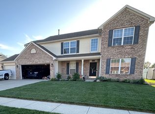 884 Quillen Ct, Avon, IN 46123