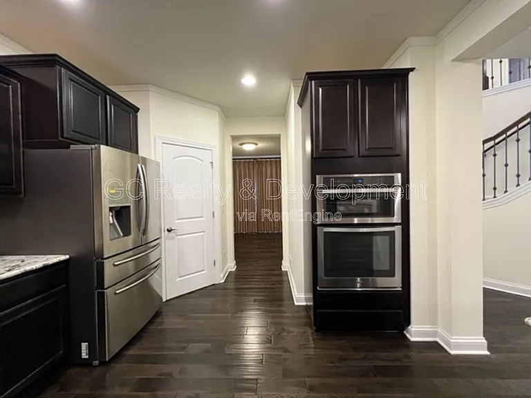 4219 Fraser Cir — Photo 7