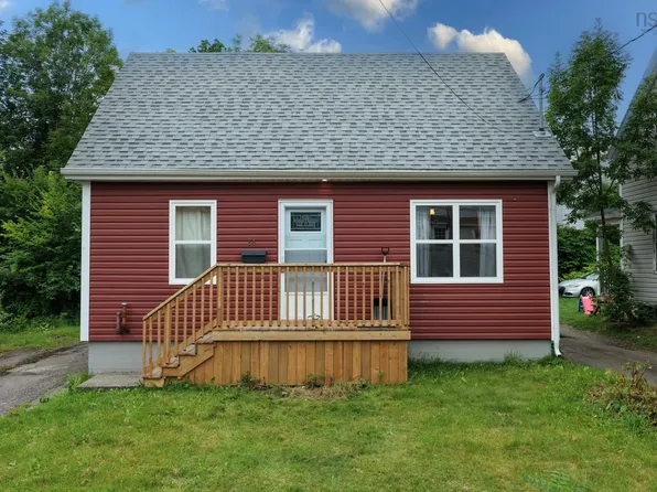 24 Campbell St, Sydney, NS B1P 1E9