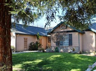 2644 E Delta Ave, Visalia, CA 93292