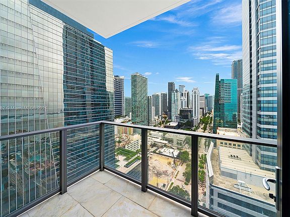 5th image of 1451 Brickell Ave #3004