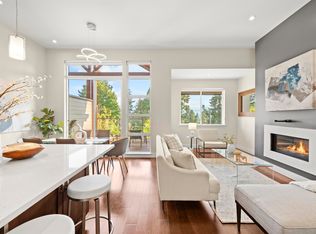 13585 16th Ave #209, Surrey, BC V4A1P6