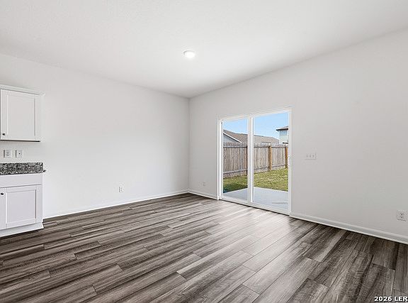 5th image of 874 Barnacle Ct