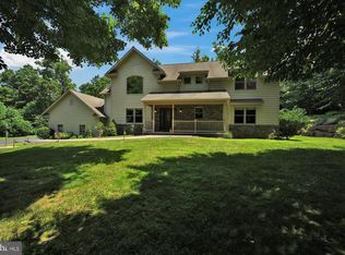 225 Vera Cruz Rd, Reinholds, PA 17569