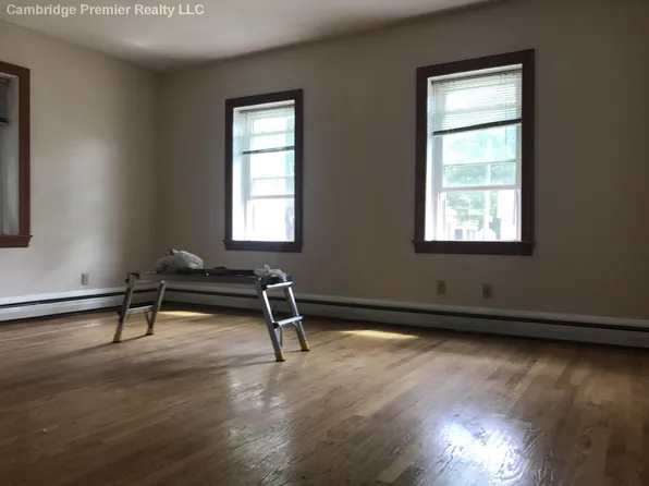 107 Brookline St, Cambridge, MA