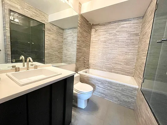 Rented by Tabak Real Estate | media 11