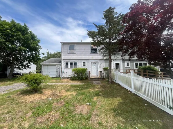 625 Edwards Street #A, Westhampton Beach, NY 11978