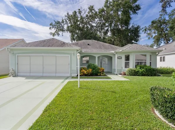 912 Ventura Dr, Lady Lake, FL 32159