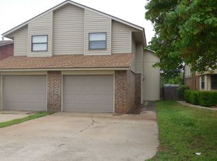 3114 Ridgecrest Ct, Norman, OK 73072
