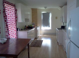 785 Main St #1, Proctorsville, VT 05153