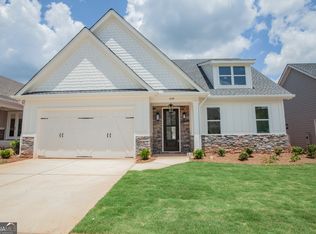 409 Maple Valley Dr, Carrollton, GA 30117