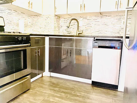 Rented by Blue Egg Realty Corp | media 4