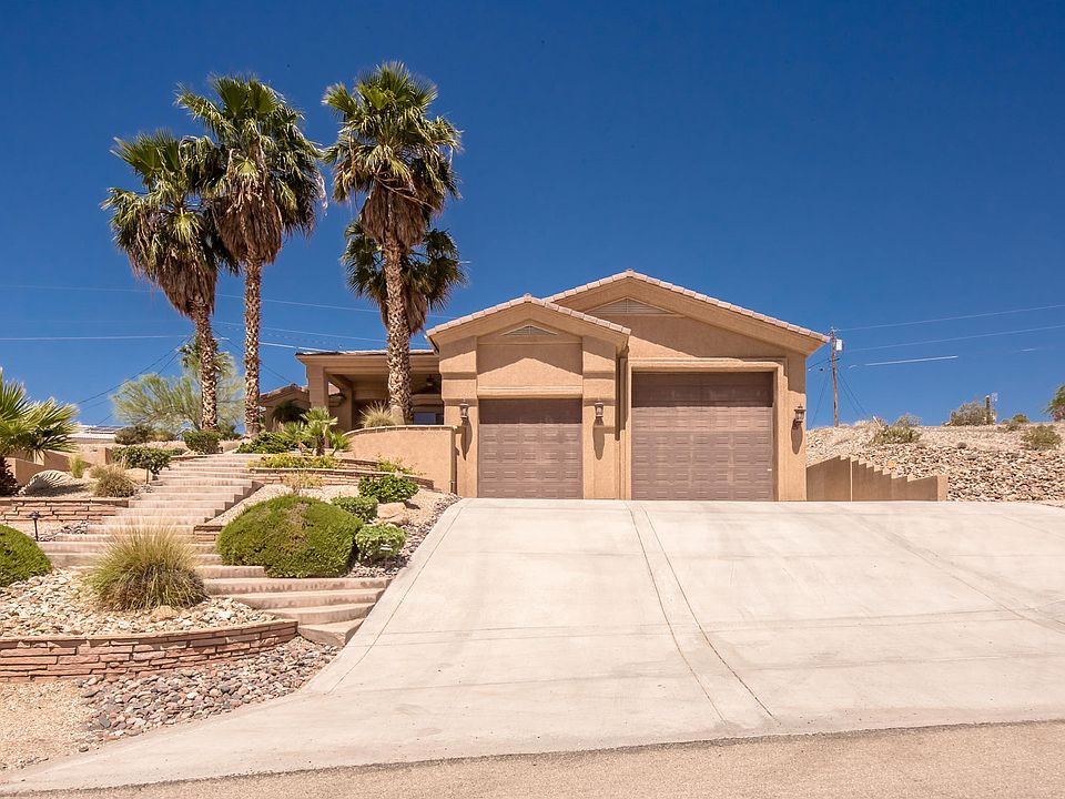 1st image of 2955 Applewood Dr
