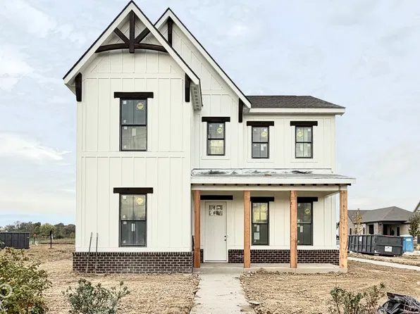 17274 Ditch Rd, Westfield, IN 46074
