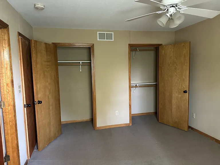 819 Charles St #819 — Photo 12