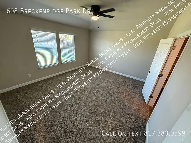 608 Breckenridge Park Dr — Photo 12