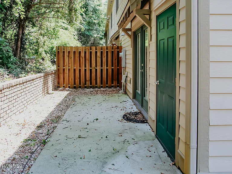 38 Elk Ridge Ln — Photo 16