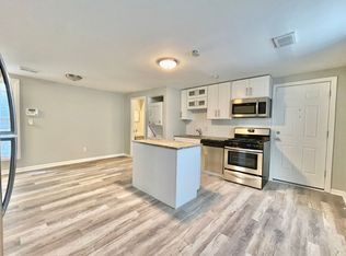 2424 W Iowa St #3, Chicago, IL 60622